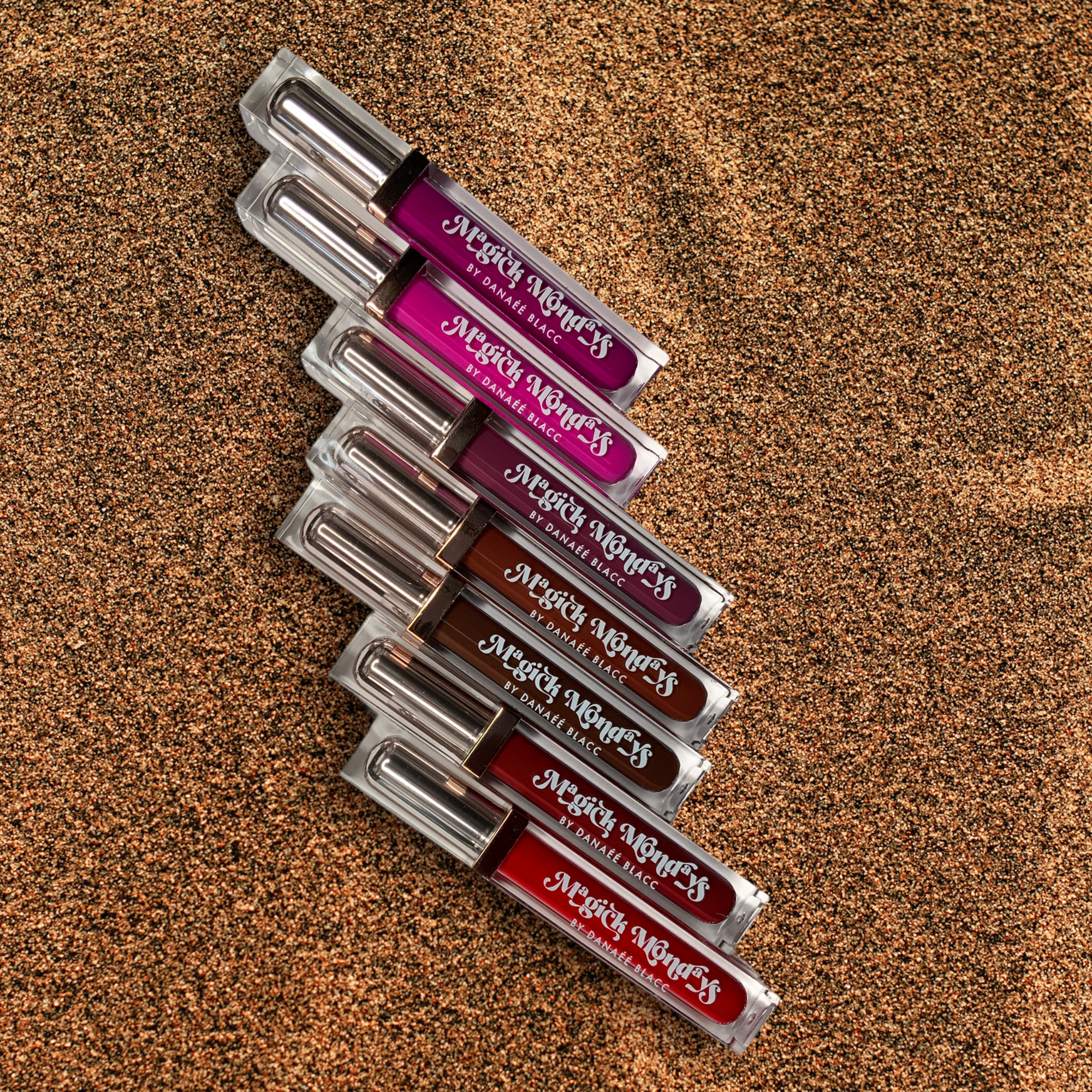 CANNA LILY :  HOLLY WAND | VELVET LIQUID LIPCHROMA